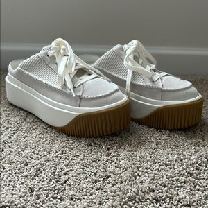 Ugg Platform sneakers